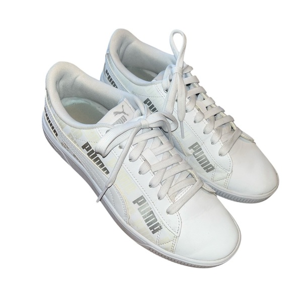 Puma Shoes - PUMA Vicky Sneaker Tennis Shoe 385552-01 Size 8